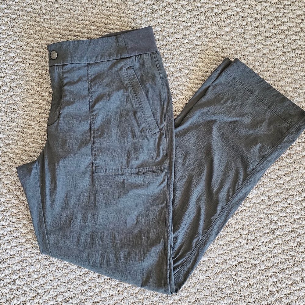 Athleta Trekkie Hike Pants Womens